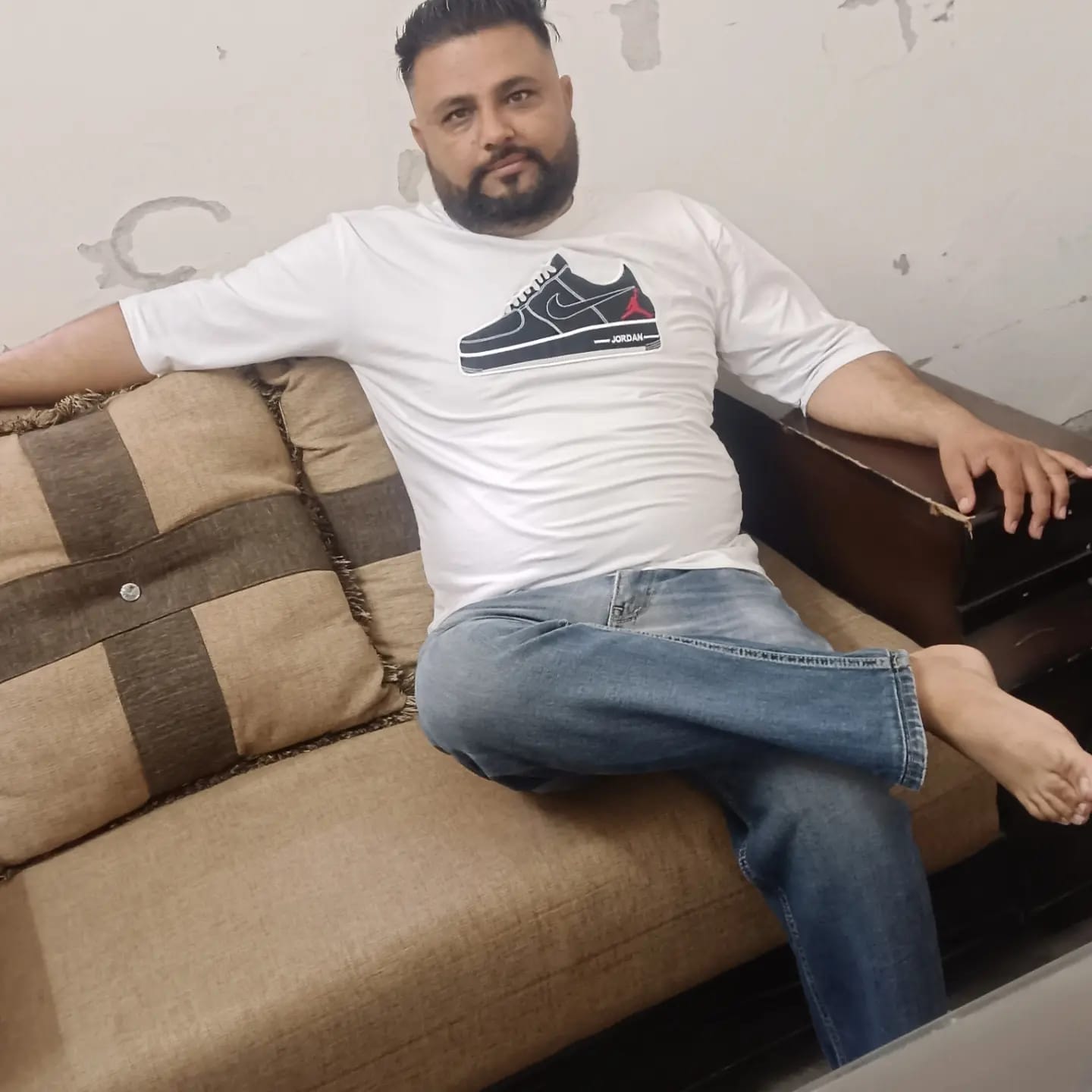 ANKUR  WATTS
